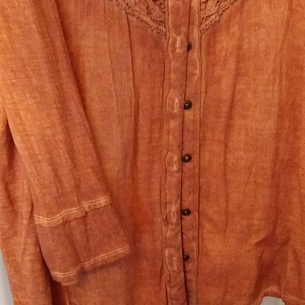 REBA BLOUSE - Picture 3 of 4
